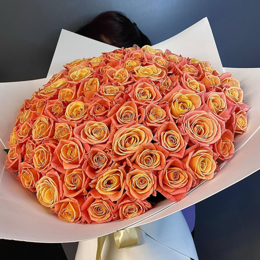 Букет из 101 персиковой розы - фото 4
