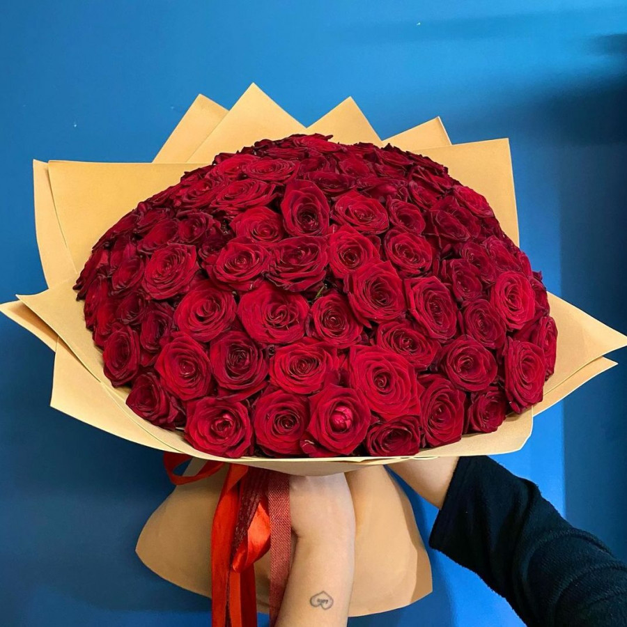 Букет из 101 красной розы в фоамиране - фото 3