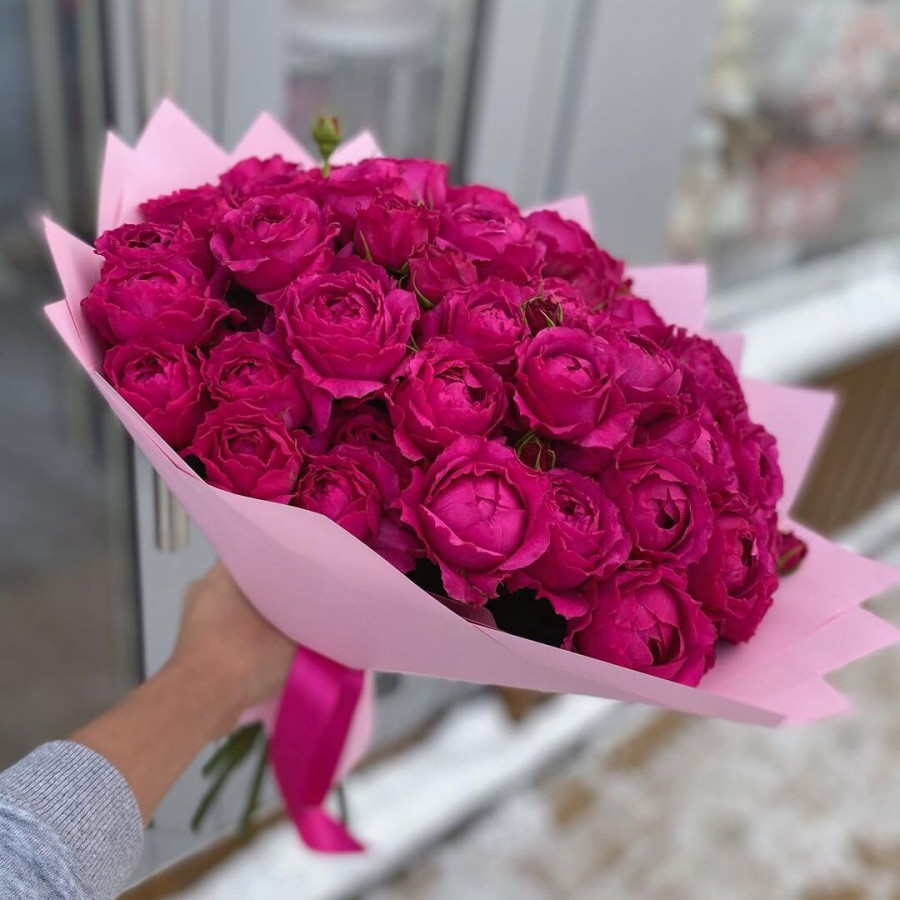 Букет из 19 розовых кустовых пионовидных роз "Мисти Баблс" - фото 3