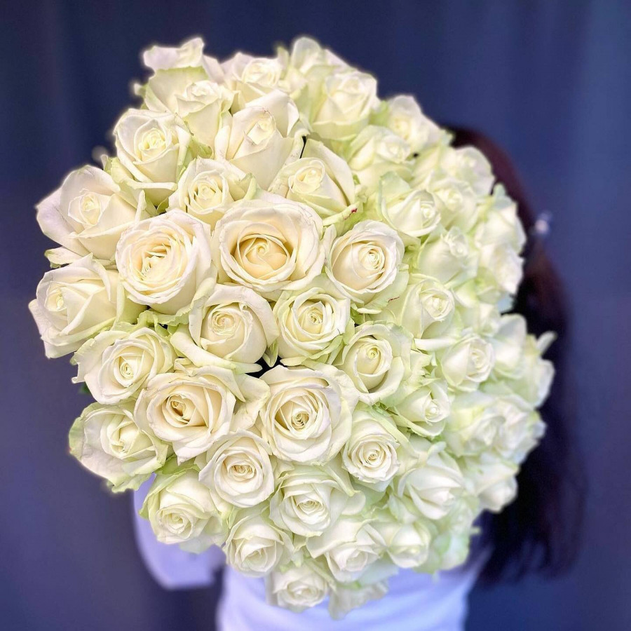 Букет из 51 белой розы - фото 3