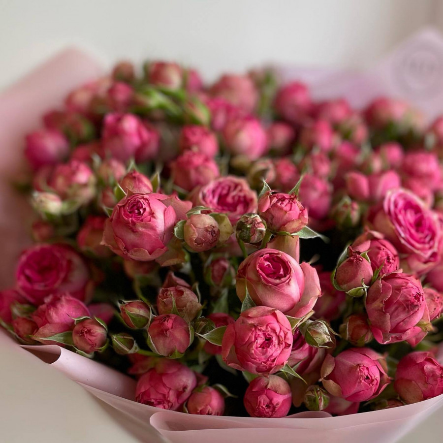 Монобукет из розовой кустовой розы - фото 3